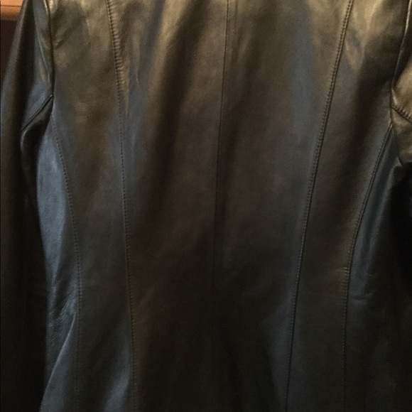 COPY - Cole Haan leather jacket - Picture 7 of 8
